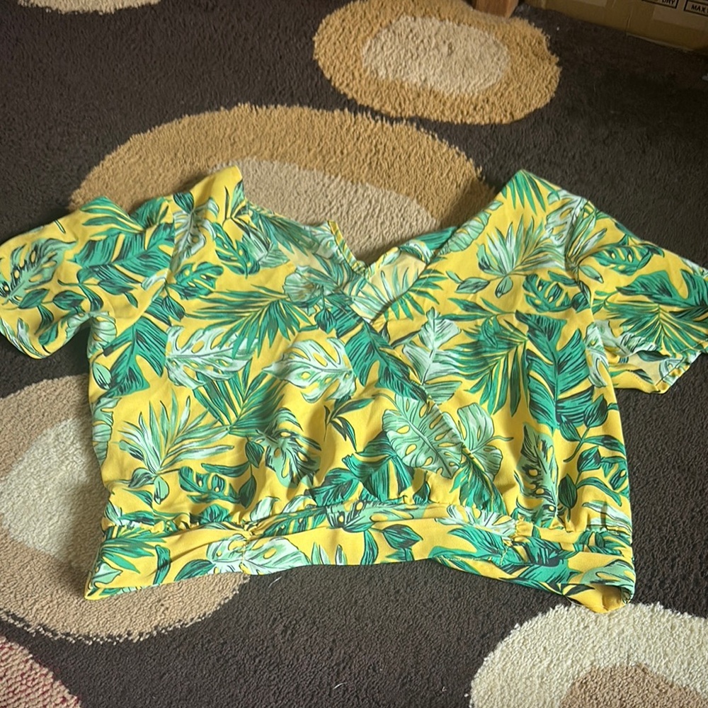 Tropical Leaf Print Yellow Top